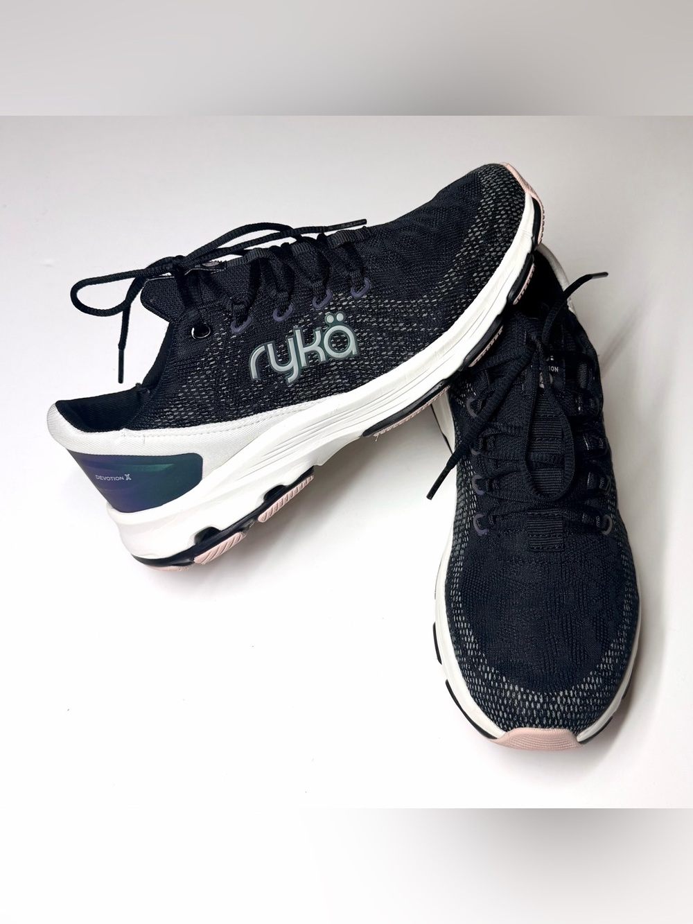 Rykä Women's Devotion X walking sneakers Black / White Size- 8 M - Picture 3 of 9